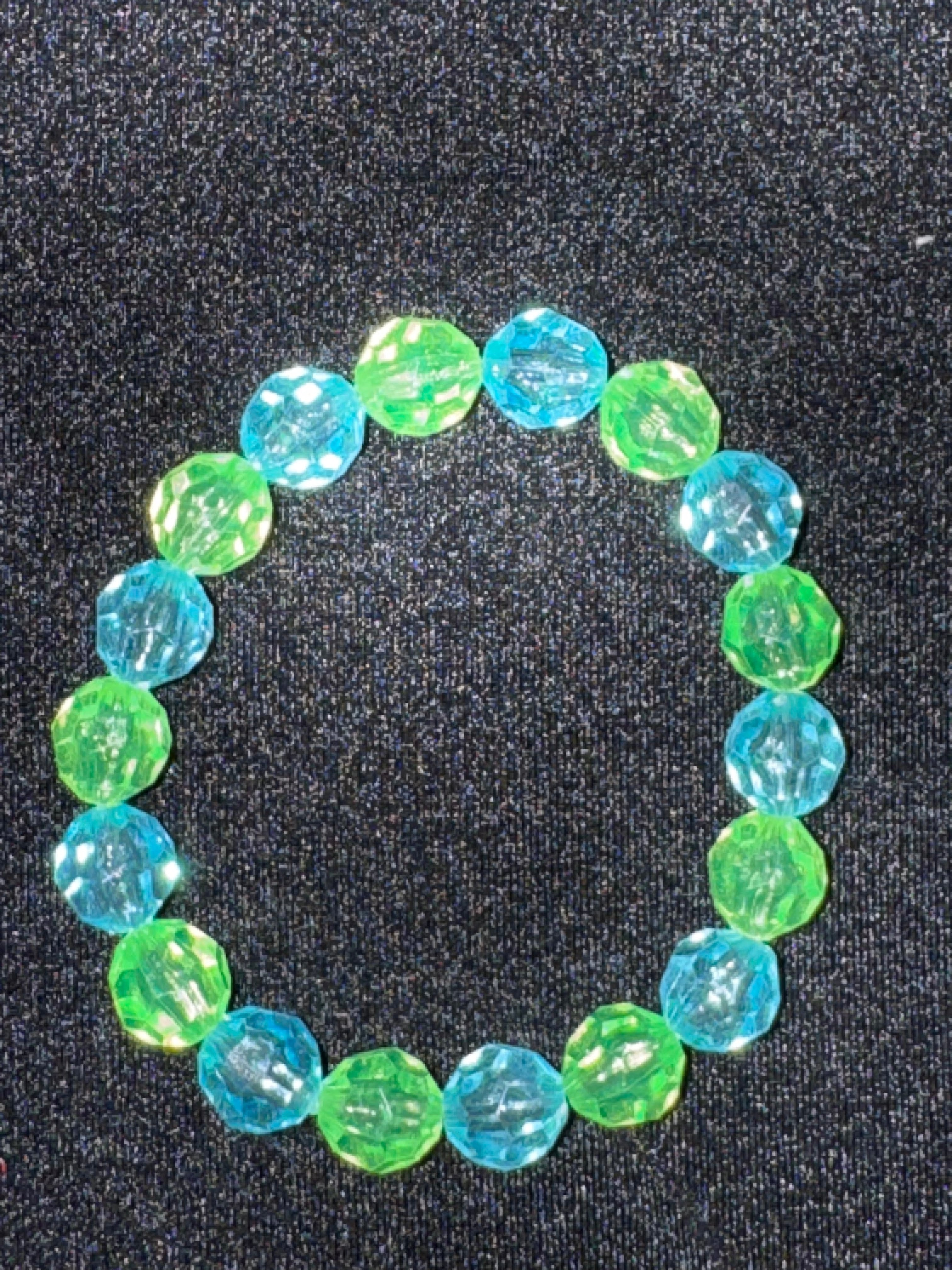 Tropical splash inspired bracelet